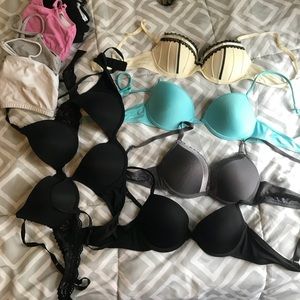 Bra lot 34B